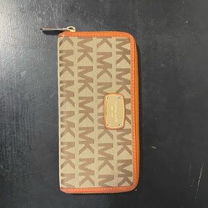 Michael Kors Orange/Brown Wallet in GOOD CONDITION